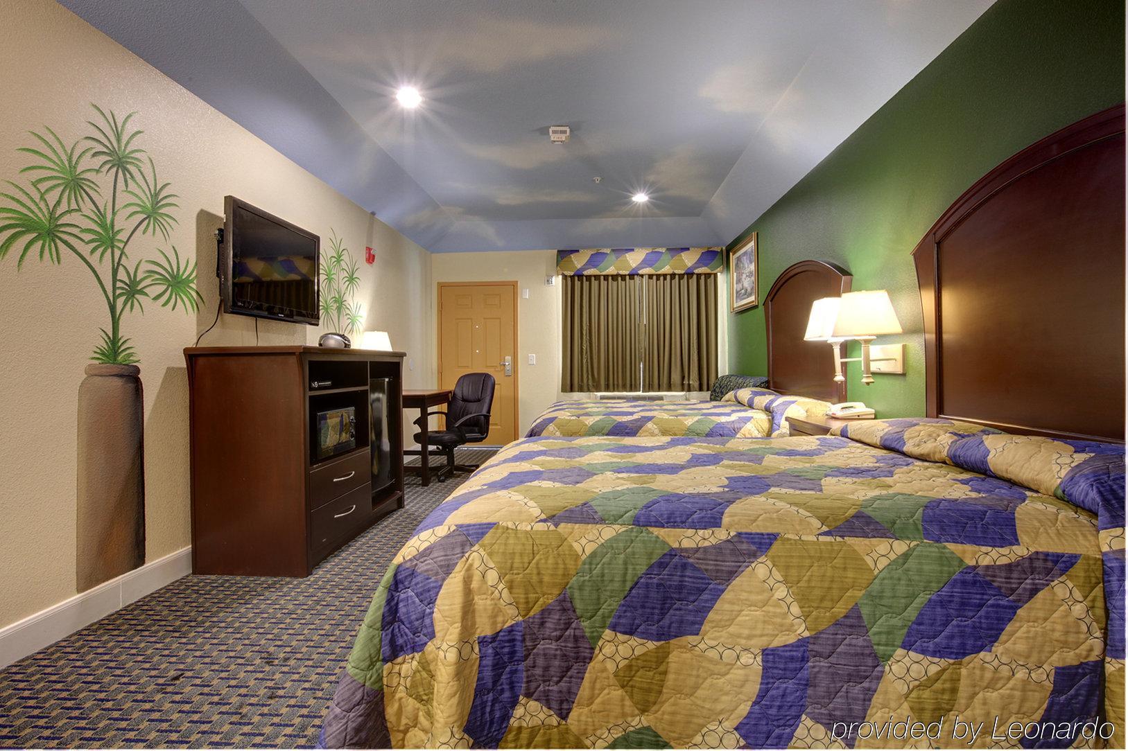 Americas Best Value Inn And Suites Houston / Tomball Parkway 객실 사진